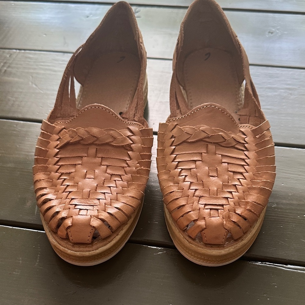 Braided Leather Huaraches Espadrilles Flats in Tan
